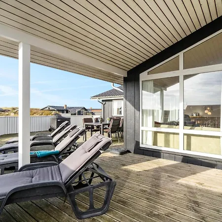4 Bedroom Awesome In Hvide Sande *