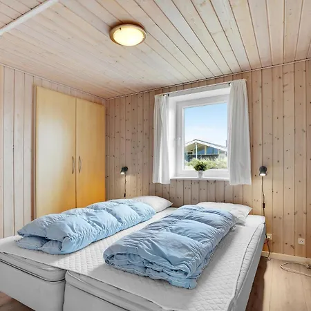 4 Bedroom Awesome In Hvide Sande Holiday home Bjerregard