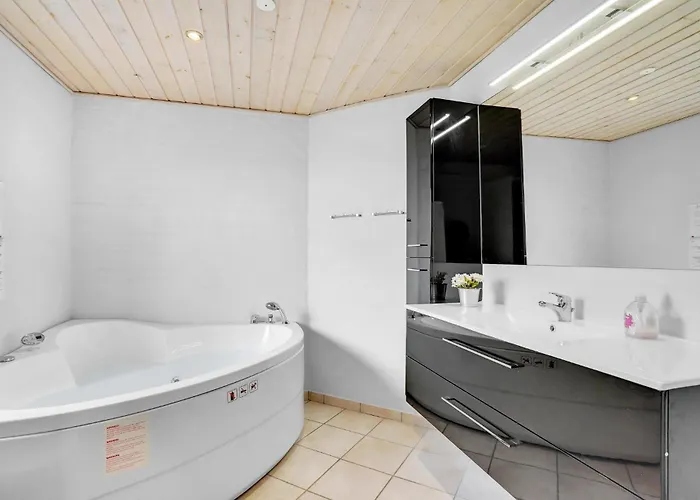 Bjerregardsvej Hvide Sande Denm * Bjerregård